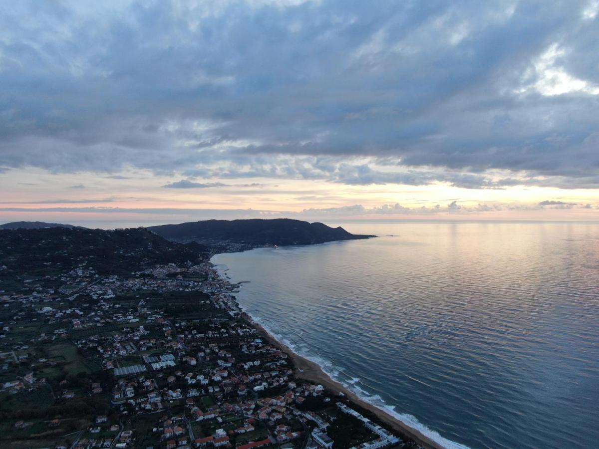 Laris Bed and Breakfast Castellabate Buitenkant foto